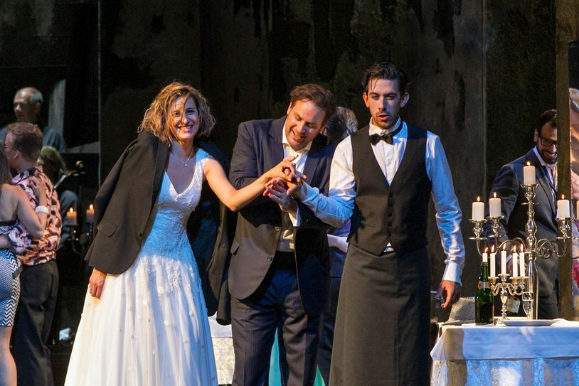 Szenenbilder aus der Neuinszenierung von "Don Giovanni" in der Semperoper. Fotos: David Baltzer
