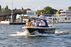 Im Sommer ist bereits viel los in Senftenberg – wie hier am Stadthafen.