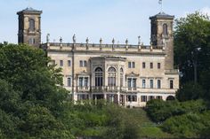 Das Schloss Albrechtsberg soll samt Römischem Bad saniert werden.