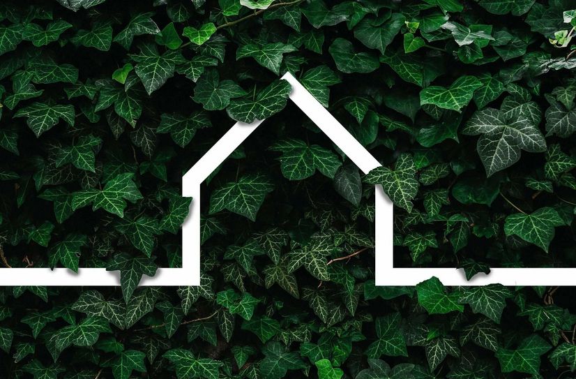 Auch beim Bauen sollten Klimaschutz, Nachhaltigkeit der Baumaterialien sowie Ressourcen- und Energieeinsparung bedacht werden.