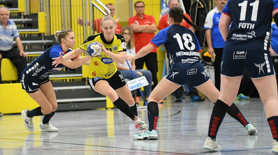 "Meret Ossenkopp findet eine Lücke" / Foto: Stefan Michaelis