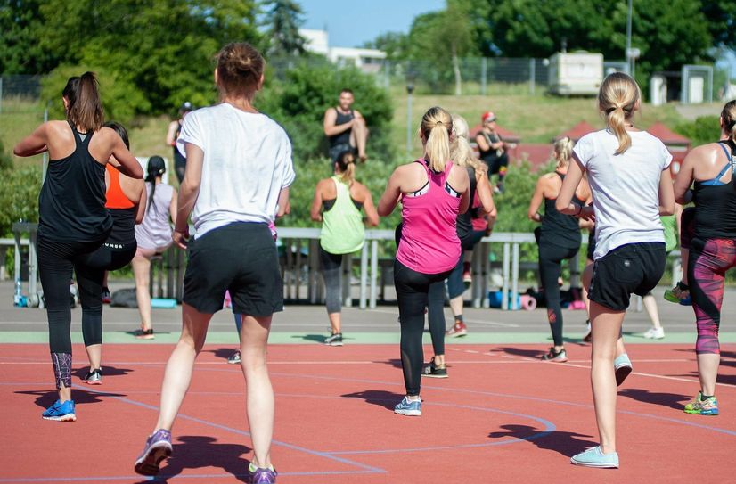 Am Frauensporttag können Frauen in verschiedene Sportarten reinschnuppern.