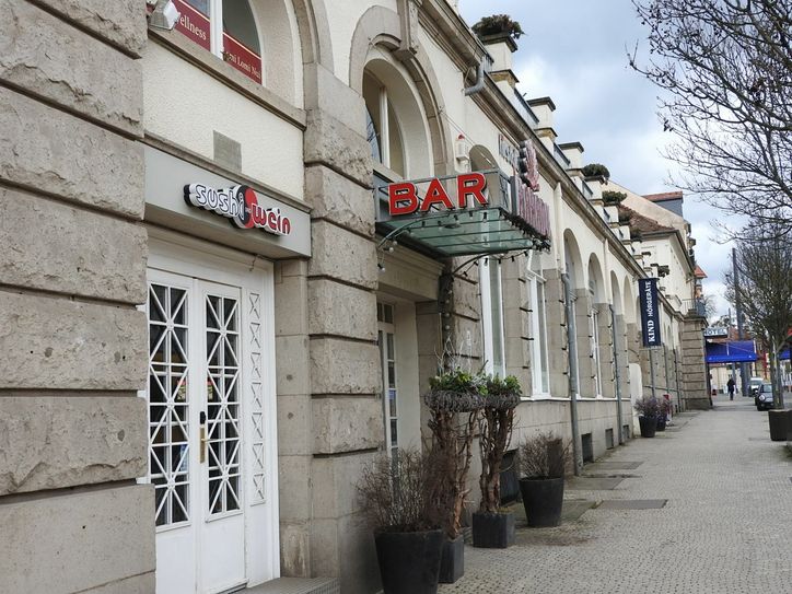 Legendär: Die Kakadu-Bar