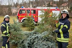 Marcel Köhler, Tim Weller und Ron Krupper (v.l.n.r.) von der Freiwilligen Feuerwehr Bad Gottleuba.
