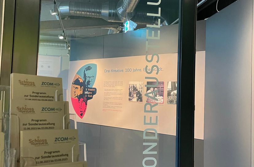 Entstanden ist die Ausstellung in Kooperation mit der Jürgen-von-Woyski-Stiftung, dem Freundeskreis für Künste und Literatur und dem Kulturbund Hoyerswerda e.V..