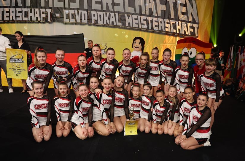 Die "Little Arrows" erreichten bei den Cheersport-Meisterschaften in Bonn den 3. Platz.