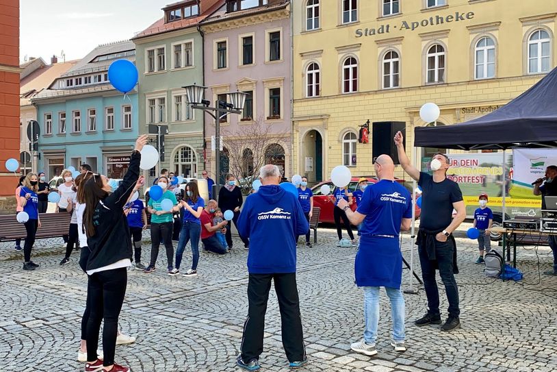 Der Ostsächsische Schwimmverein gehörte zu den sechs Klubs der Lessingstadt, die bei der Aktion "Den Kindern eine Stimme geben" mitmachten. Foto: privat