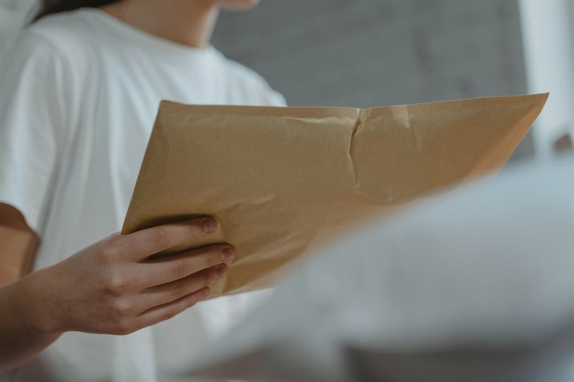 Allen Betroffenen wird Informationsmaterial zugesandt, welche Möglichkeiten es gibt, in den Streitkräften tätig zu werden.