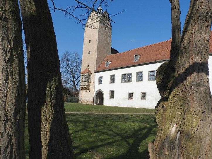 Im idyllischen Schlossareal befindet sich auch der Tierpark.               Foto: Farrar