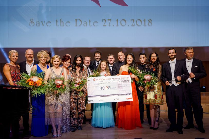Aus 128.800 Euro am Ende der Gala wurden innerhalb weniger Minuten 150.000 Euro.
