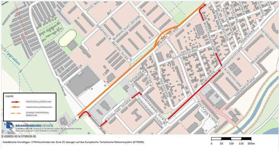 Umleitungsstrecke für den Verkehr, der aus Richtung Brieske in Richtung Senftenberger Innenstadt fließt.