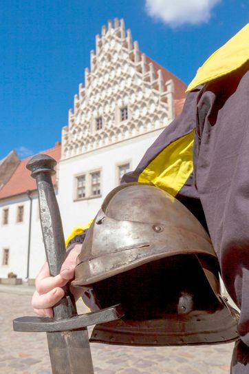 Die Streitmacht Kaiser Karl V. zog im April 1547 nach Mühlberg – die Stationen dieses gewaltigen Trosses wird Dr. Lars-Arne Dannenberg in der aktuellen Sonderausstellung des Museums vorstellen. Foto: LKEE/Franke