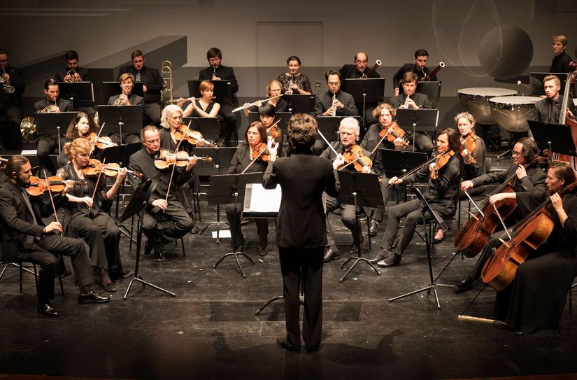 Das Jewish Chamber Orchestra Munich gastiert im Piccolo Theater.