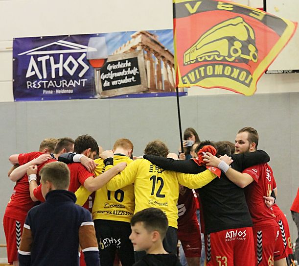 Glücksmomente nach dem Sieg.     Foto: Hatzi
