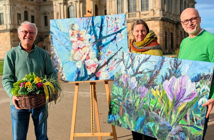 Wenn Blumen und ihre größten Maler zusammenkommen wird daraus der "Dresdner Frühling 2023". Gartenmeister Wolfgang Friebel, Grafikdesignerin Bea Berthold und GF Gartenbauverband laden mit einem Vorgeschmack zur "Blütenpracht mit Künstlerhand" in den Großen Garten ein.