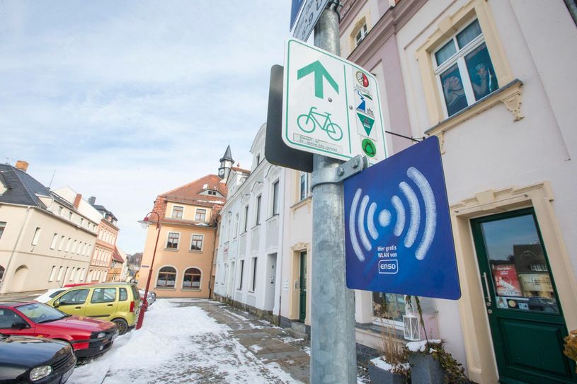Am Obermarkt, am Reiterhaus und am Wanderparkplatz Friedersdorf gibt es jetzt öffentliche WLAN-Hospots. Foto: ENSO/Weidler