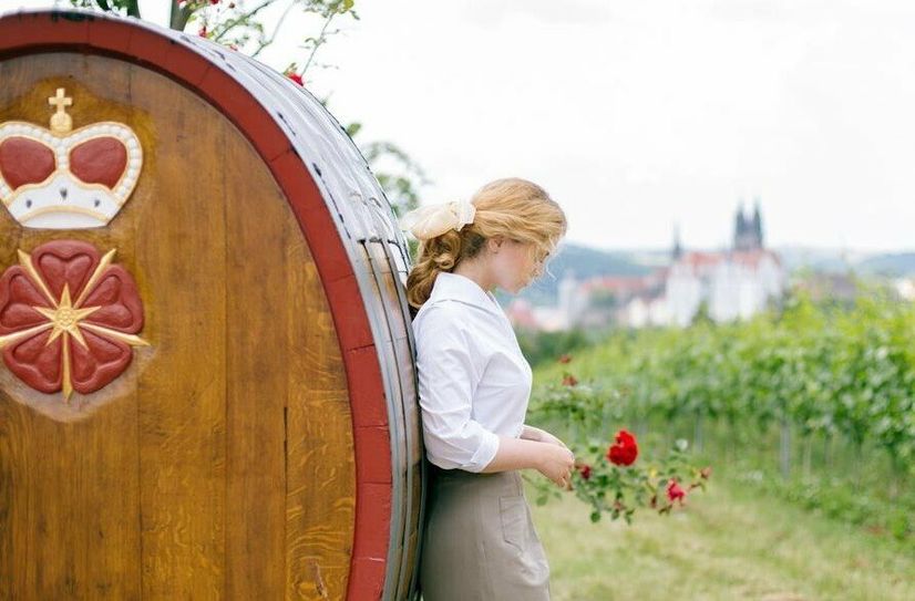 Das Weingut Schloss Proschwitz lädt, noch bis Sonntag, an den Wein-Pavillon auf dem Meißner Marktplatz ein.