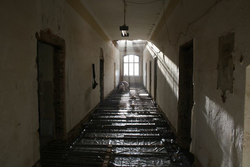 Arbeiten in der Roten Schule. Foto: Schramm