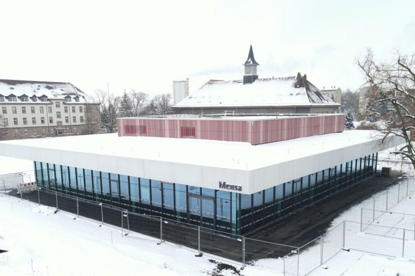 So sieht die neue Mensa am Campus der Polizei-Hochschule in Bautzen aus.
