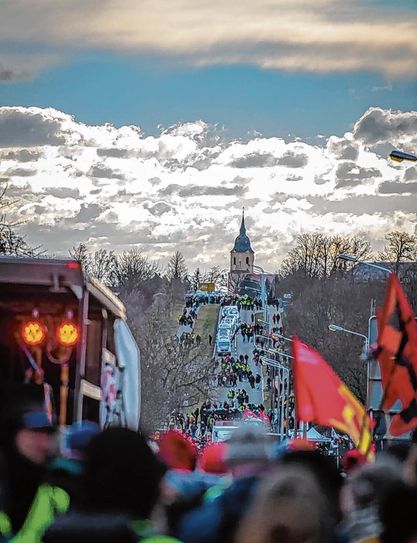 Riesaer Demonstrationswochenende, Blick in die "Pausitzer Delle"