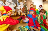 Mit dem Kasper auf einen Jahrmarkt um 1800 geht es zur vergnüglichen Ferienzeitreise im Mitteldeutschen Marionettentheatermuseum Bad Liebenwerda