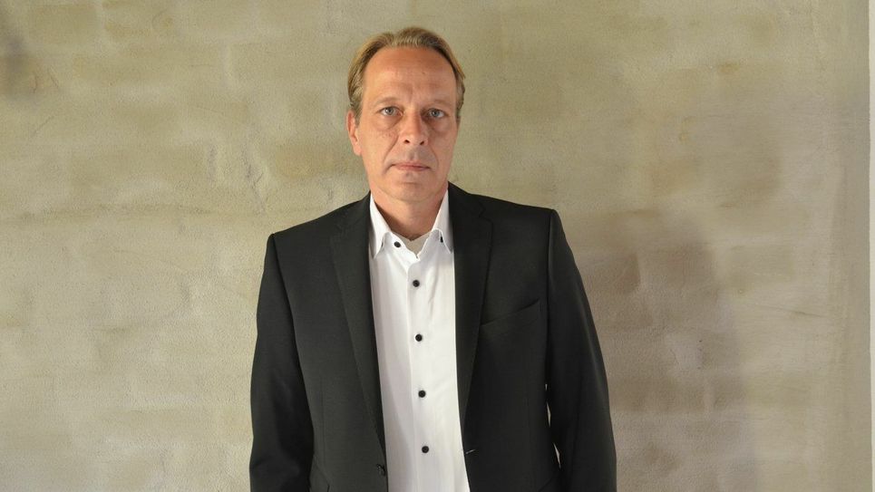 André Leist ist Jurist mit Kanzlei in Dresden und ein erfahrener Fachanwalt für Mietrecht und Wohnungsangelegenheiten. Er kennt aus seiner praktischen Erfahrung beide Seiten. Fotos: Vonovia/PR