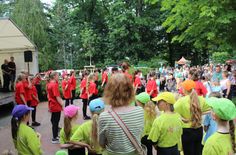 Am 21. Juni ab 14 Uhr verwandelt sich der Sachsenforst am Nesselgrundweg 4 in ein Festgelände.