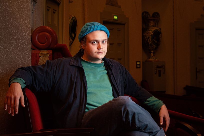 Johannes Scheidweiler, Schauspieler am Staatstheater Cottbus.