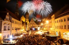 Das traditionelle Stadtfest-Feuerwerk wird am Samstag ab 23 Uhr Pirnas Altstadt zum Leuchten bringen.