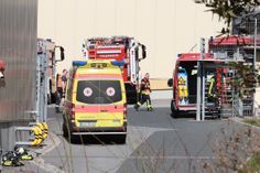 Die Papierfabrik war weiträumig abgesperrt. Foto: M. Förster