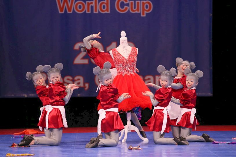 Der Nachwuchs im Tanzstudio "Live": Cinderellas Mäuschen.