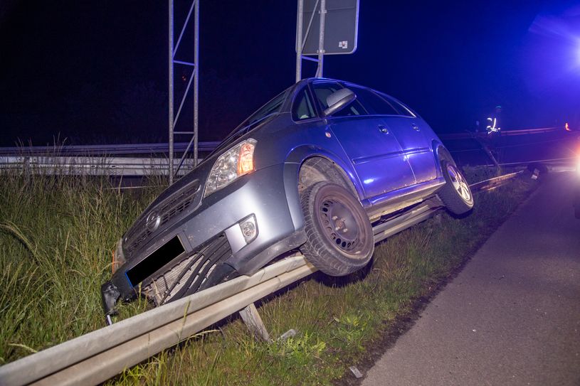 Nach Mitternacht ist es zu dem Unfall an den Anschlusstellen zwischen Uhyst am taucher und Burkau gekommen.