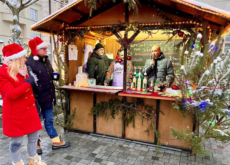 Der Finsterwalder Weihnachtsmarkt findet statt mit Unterstützung der regionalen Akteure und Partner sowie der Sponsoren, darunter die Sparkasse Elbe-Elster und die Stadtwerke Finsterwalde GmbH.