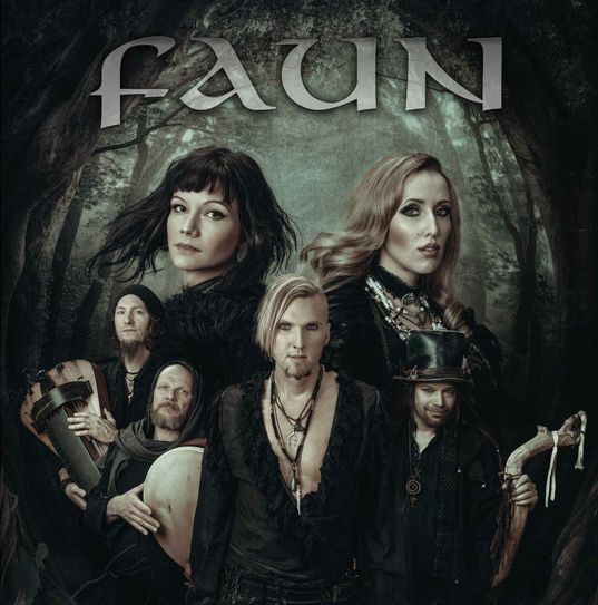 »FAUN« entführen mit dem Klang mittelalterlicher Instrumente in eine vergangene Welt. Foto: PR