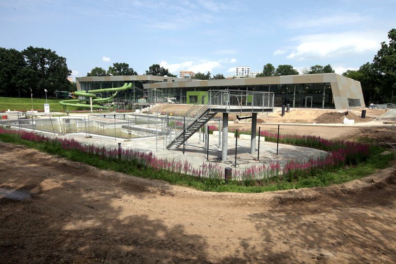 Blick aufs neue Freibad / Foto: Daniel Förster