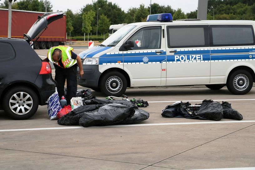 Bei dem Einsatz wurden 1000 Fahrzeuge kontrolliert. Foto: Polizei