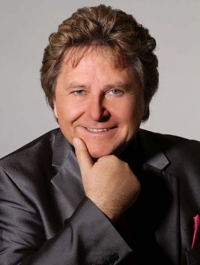\n\rHans-Jürgen Beyer singt in Zeithain auch seinen Erfolgstitel „Ave Maria“.  Foto: PR