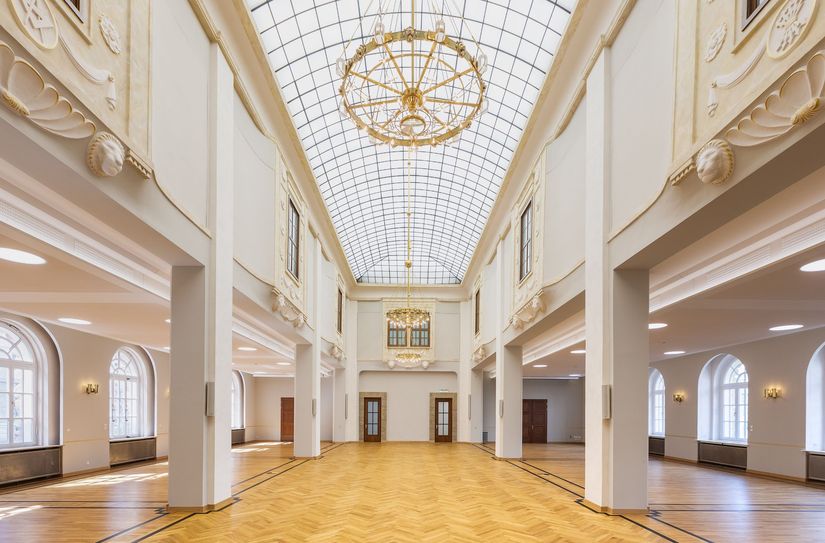 Der Löwensaal bietet viel Platz für die Gäste des Charity-Abends.