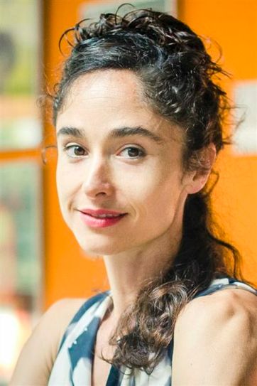 „Piccolo“-Choreografin und Tanzpädagogin Zaida Ballesteros Parejo liest und tanzt  bei der szenischen Lesung am 8. Mai im Cottbuser Club „Scandale“. Foto: Piccolo Theater