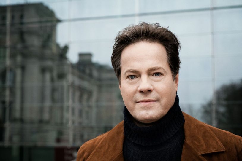 Jan Vogler bleibt bis 2026 Intendant der Dresdner Musikfestspiele. Foto: Jim Rakete