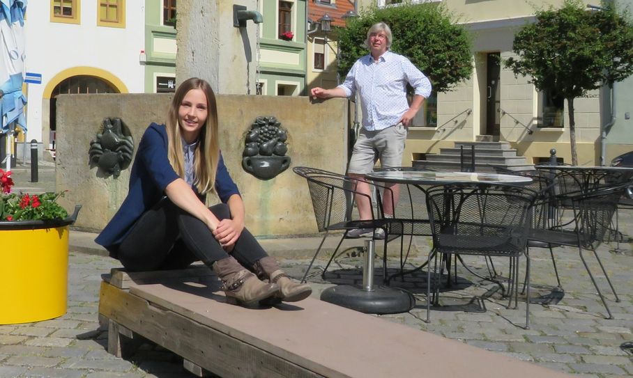 Bellinda Grellmann und Frank Graumüller als Citymanager, der Gewerbering Stadtzukunft und der Online-Marktplatz Anbieter Ebay starten eine gemeinsame Initiative, um den lokalen Einzelhandel in der Stadt digital zu unterstützen. Fotos: Silke Richter