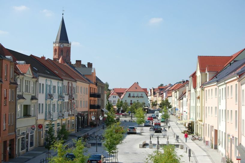 Cottbuser Straße in Calau. Fotos: WBC, Stadt Calau