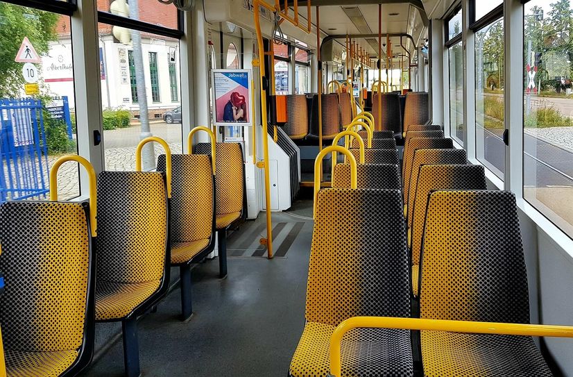 Speed Dating mal anders, in der Straßenbahn.