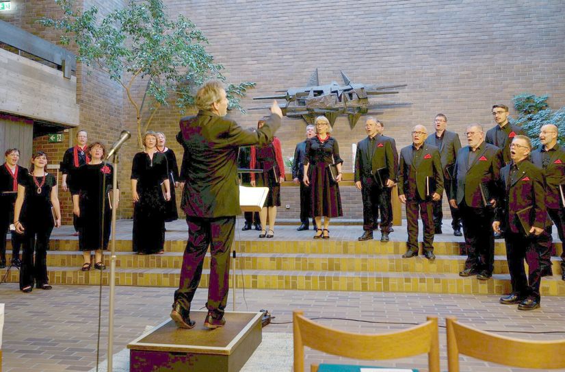 Der Luckauer Kammerchor Cantemus gastierte am 27. Mai 2022 in der Gethsemanekirche in Frankfurt (Main).