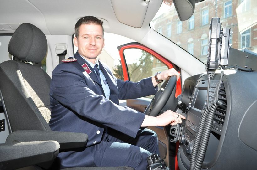 Wehrleiter Maik Häßlich freut sich über die motorisierte Verstärkung.