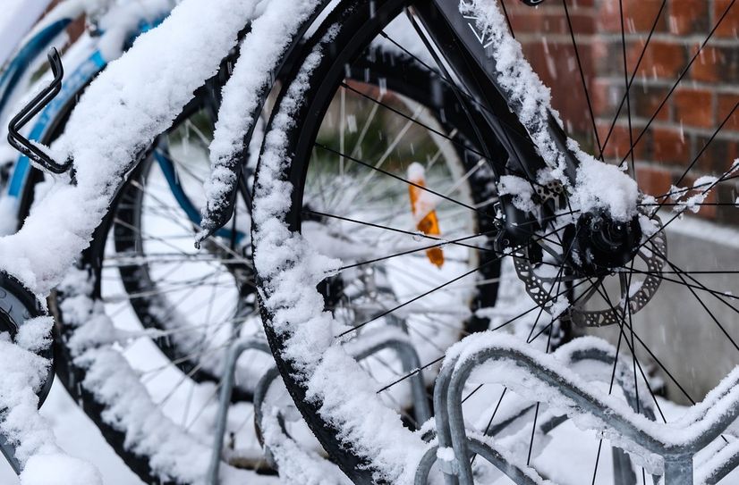 Gerade in der aktuellen Jahreszeit müssen Radfahrer besonders auf die richtige Sichtbarkeit achten.