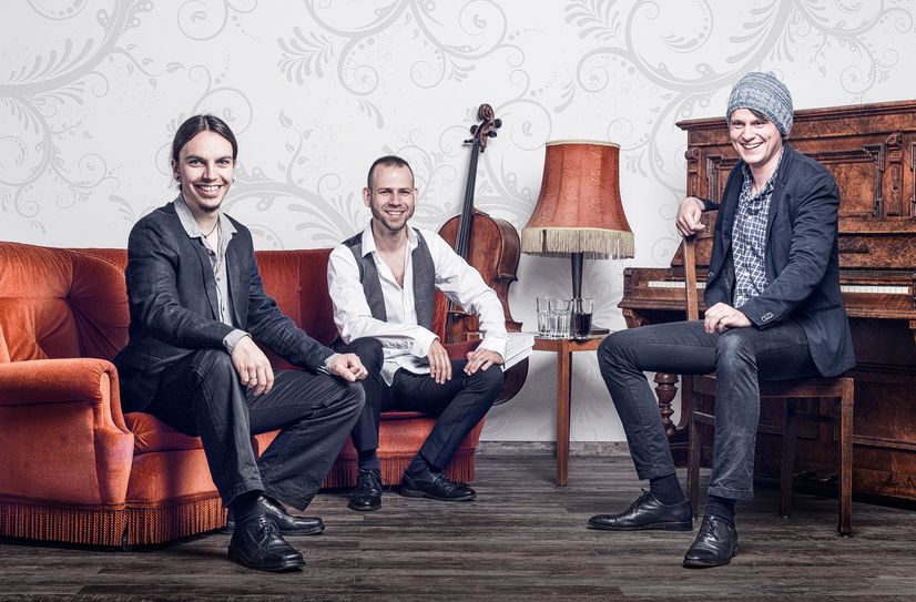 Das Dresdner Trio Trojka.