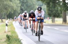Die Radstrecke des Triathlons führt über Weißkollm, Riegel, Burg und Burghammer. Foto: pm/Björn Stach