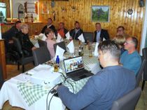 Beim Unternehmerstammtisch in Elstra treffen sich Vertreter aus ganz unterschiedlichen Branchen zum Erfahrungsaustausch.