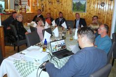 Beim Unternehmerstammtisch in Elstra treffen sich Vertreter aus ganz unterschiedlichen Branchen zum Erfahrungsaustausch.